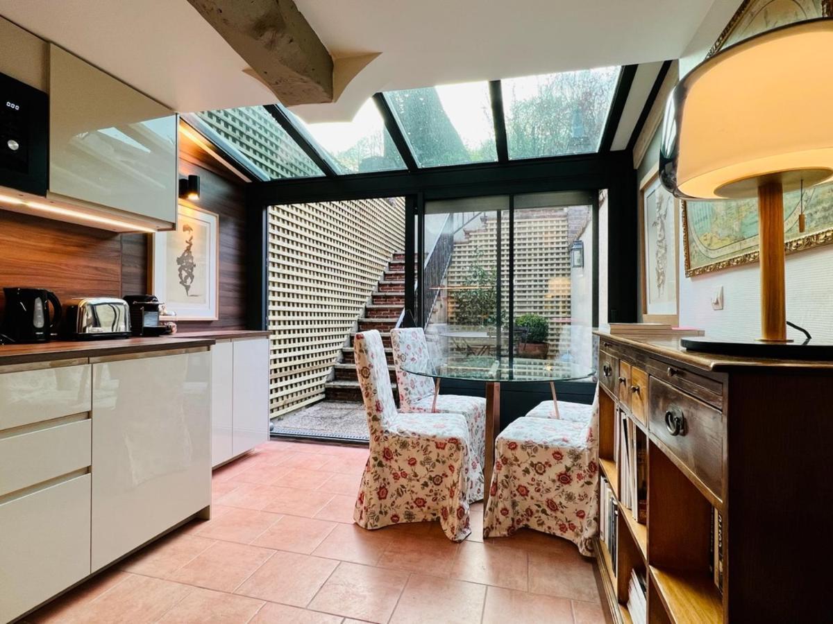 La Maison Blanche Du 10Honfleur Bagian luar foto